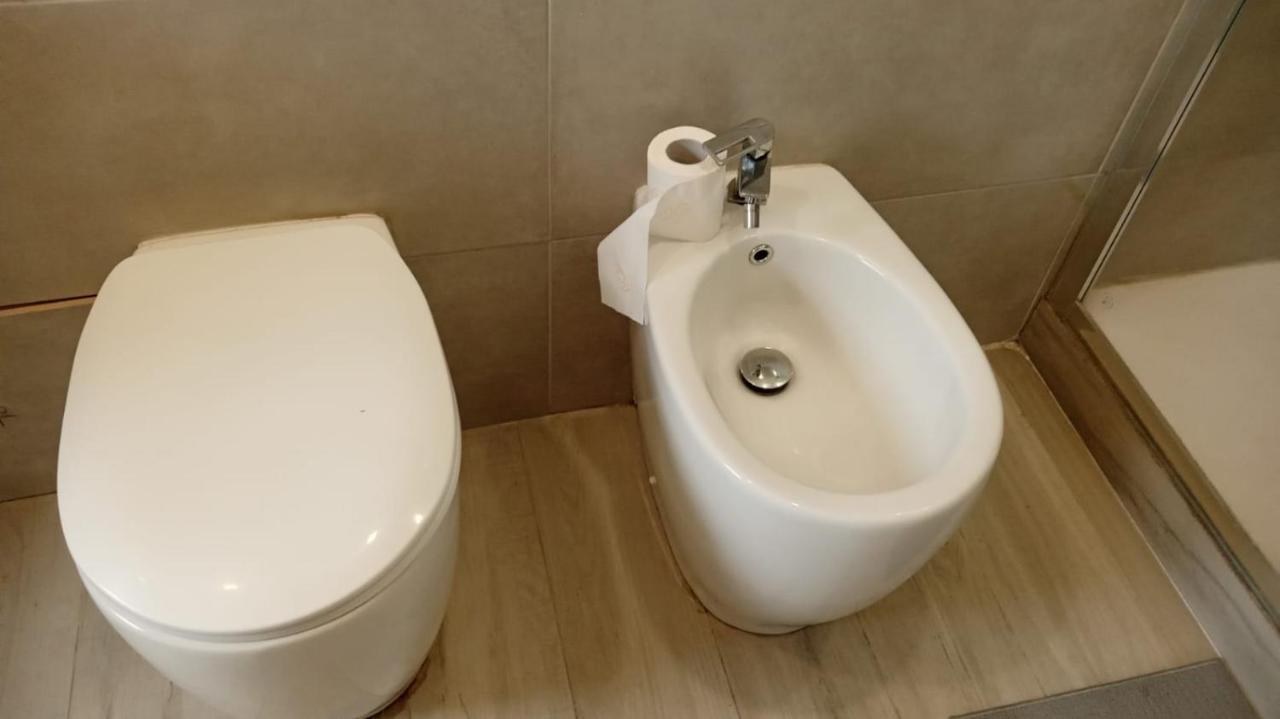 Domus Felsina Bed & Breakfast Bologna Bagian luar foto